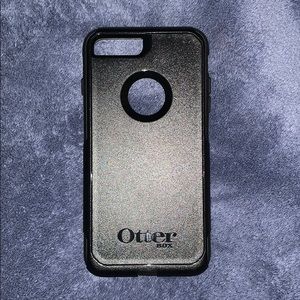 iPhone 8 Plus Otterbox Commuter Case